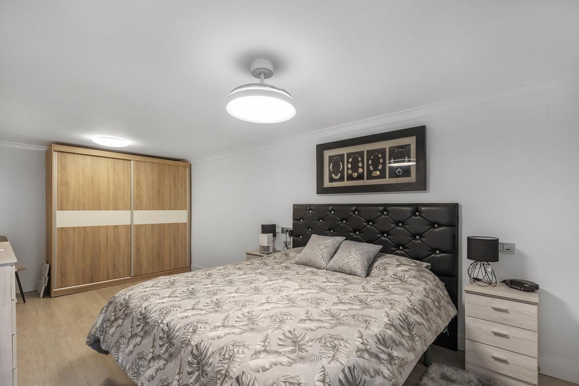 Revente - Villa -
Guardamar del Segura - Urbanizaciones