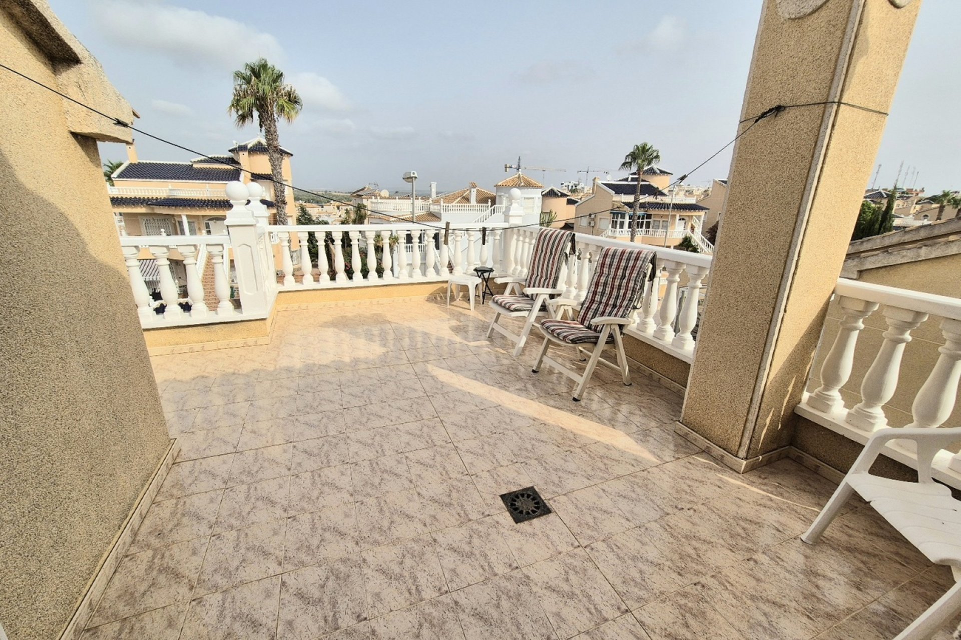 Revente - Villa -
Los Altos - Costa Blanca