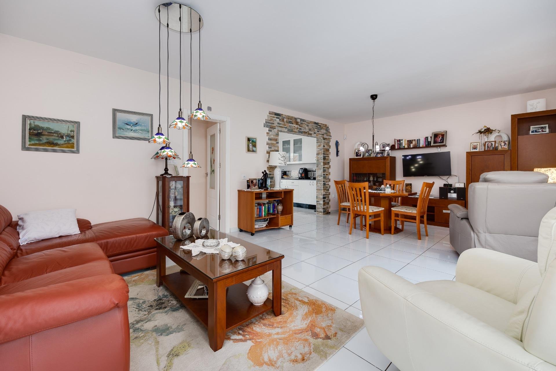 Revente - Villa -
Orihuela Costa - Cabo Roig