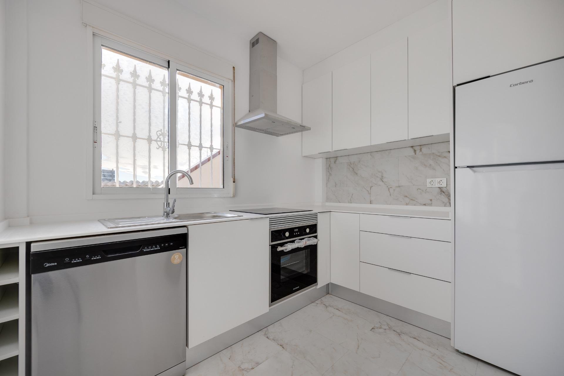 Revente - Villa -
Orihuela Costa - La Zenia