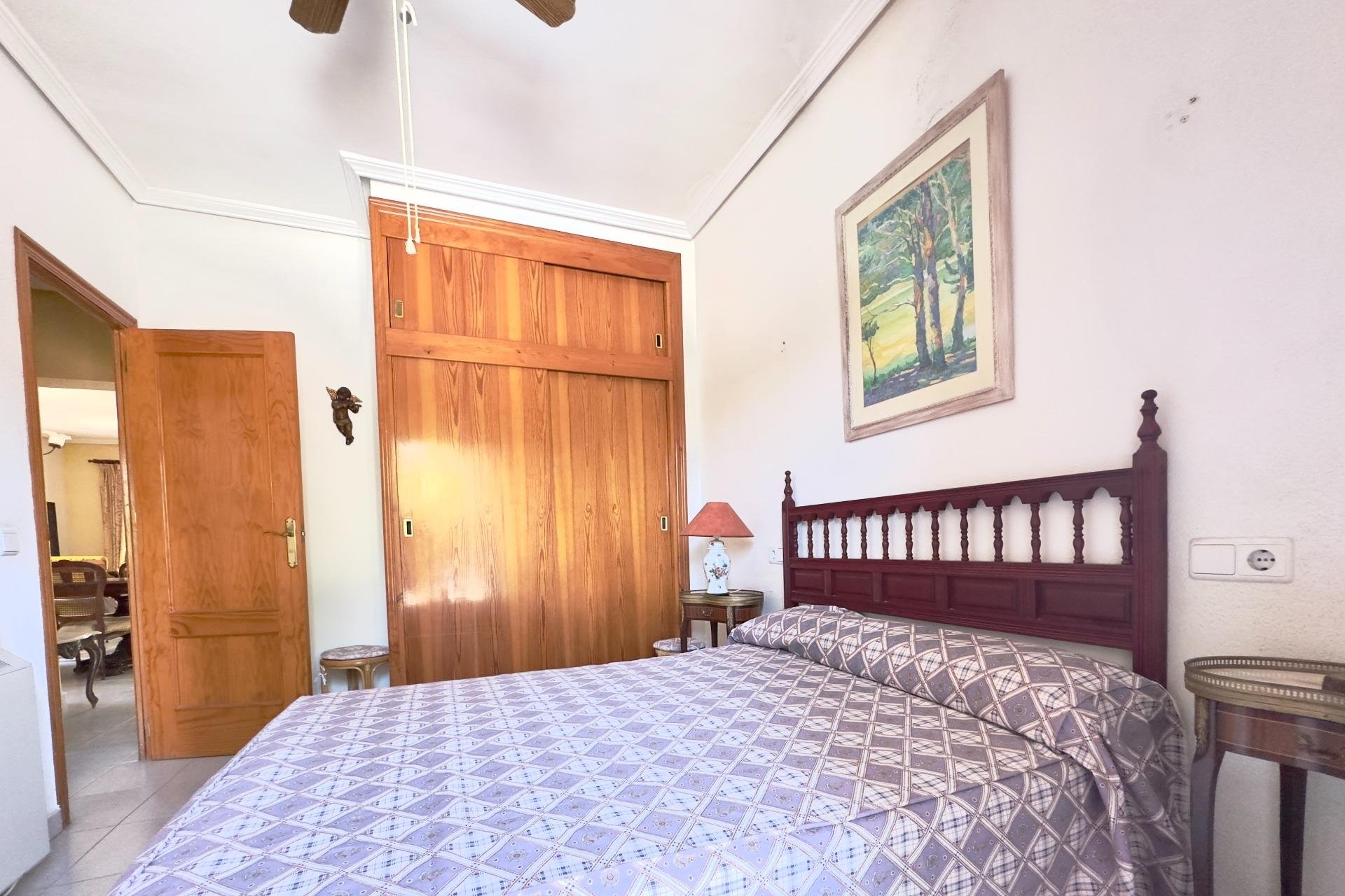 Revente - Villa -
Orihuela Costa - La Zenia