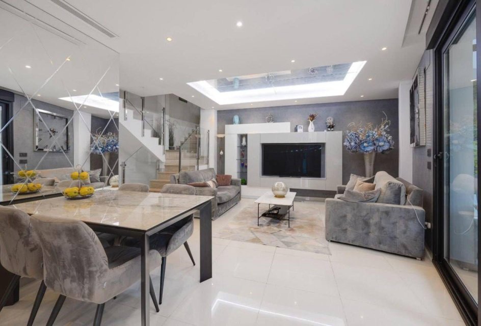 Revente - Villa -
Orihuela Costa - Las Filipinas