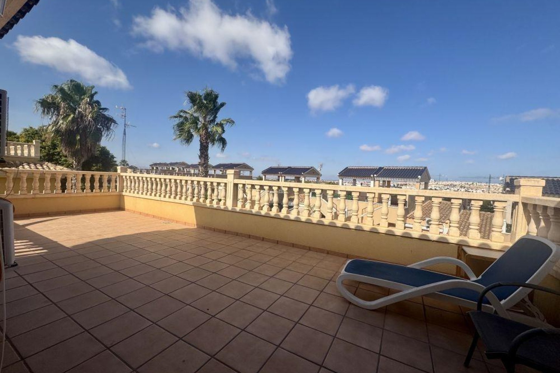 Revente - Villa -
Orihuela Costa - Las Filipinas