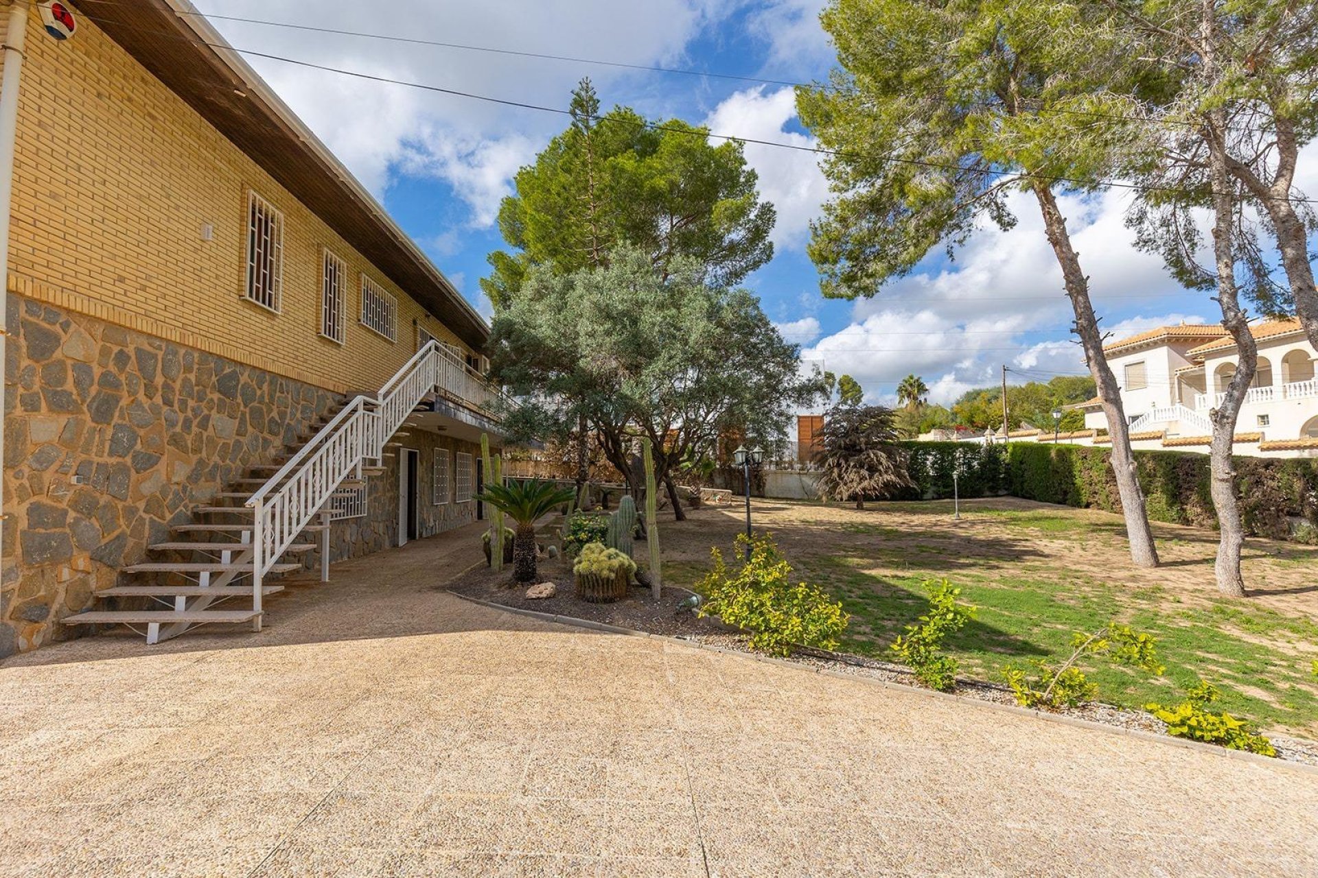 Revente - Villa -
Orihuela Costa - Las Filipinas