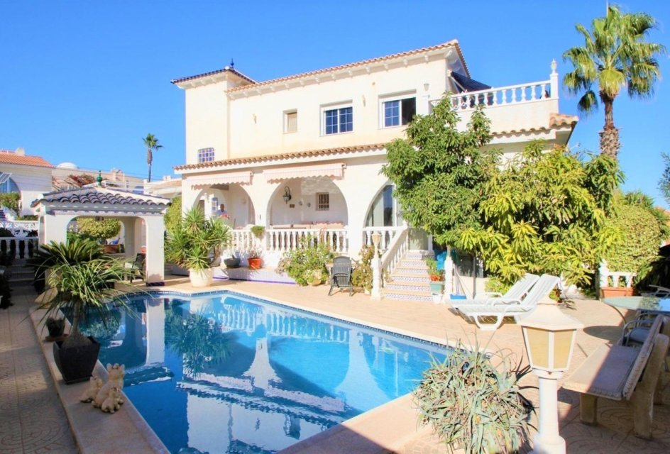 Revente - Villa -
Orihuela Costa - Lomas de Cabo Roig-Los Dolses