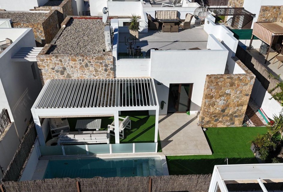 Revente - Villa -
Orihuela Costa - Lomas de Cabo Roig