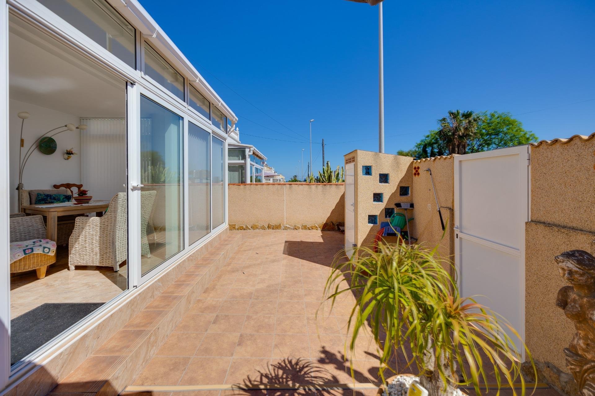 Revente - Villa -
Orihuela Costa - Lomas de Don Juan