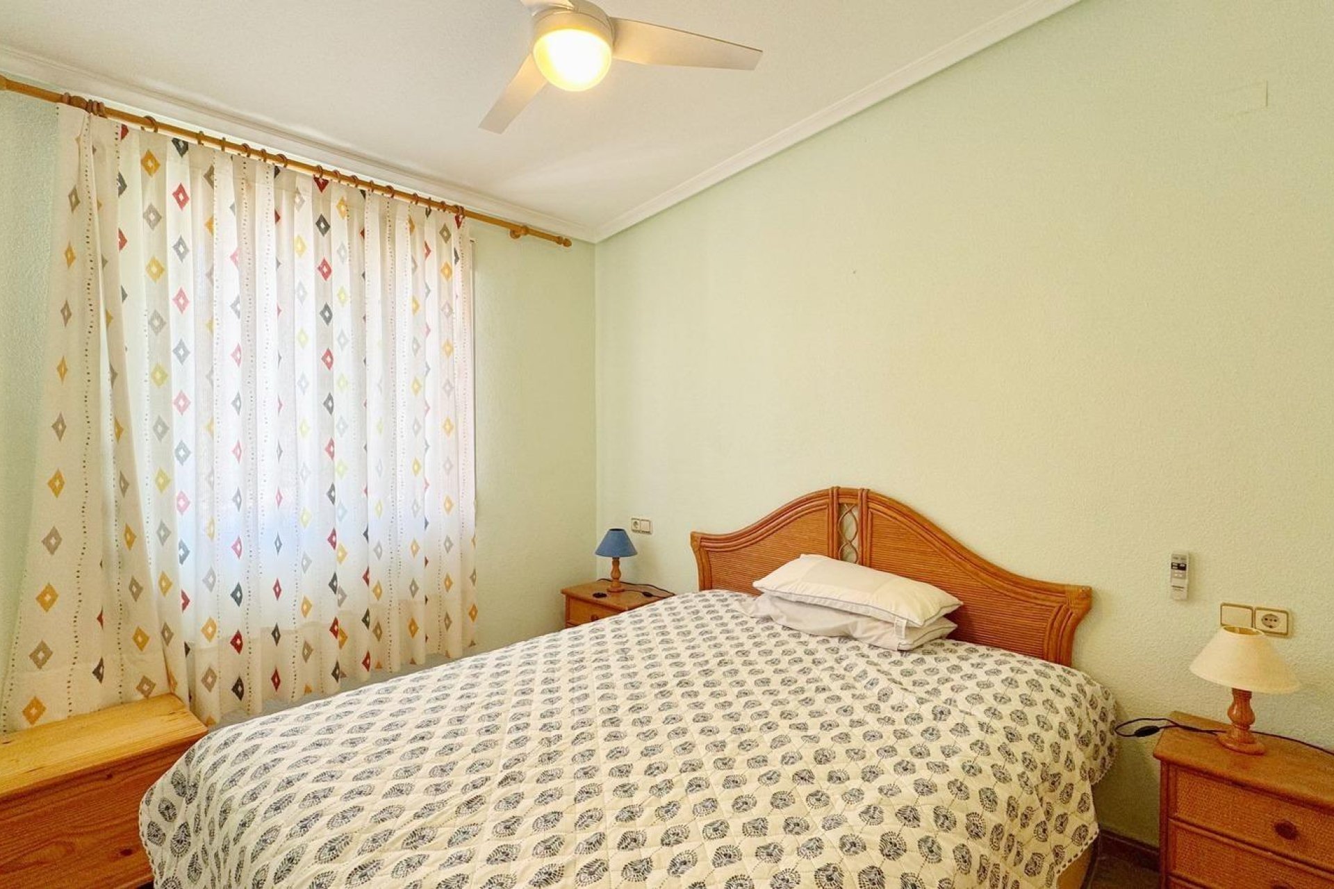 Revente - Villa -
Orihuela Costa - Rocio del Mar