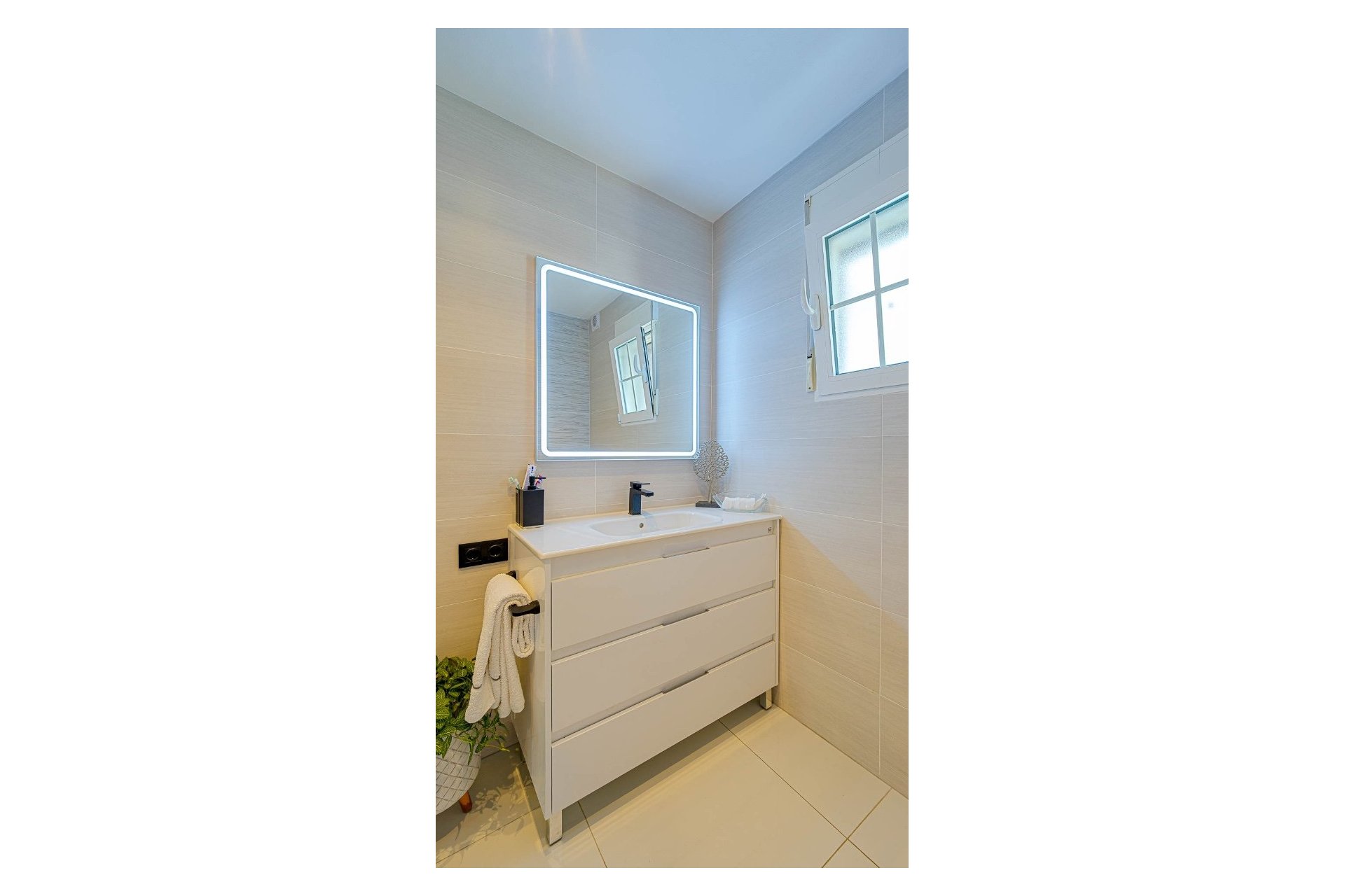 Revente - Villa -
Orihuela-Costa - Villamartin