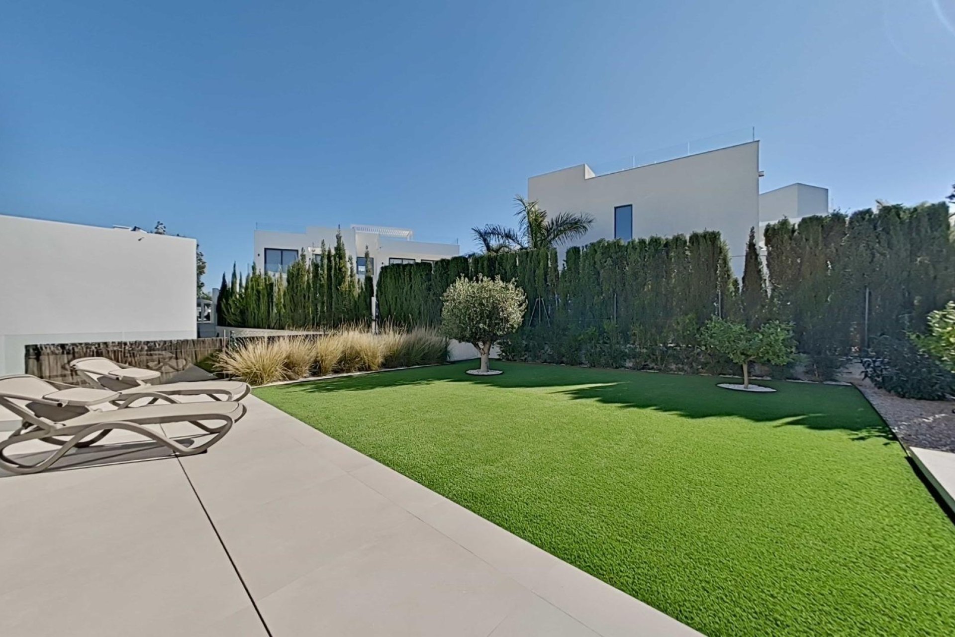 Revente - Villa -
Orihuela - Las Colinas Golf
