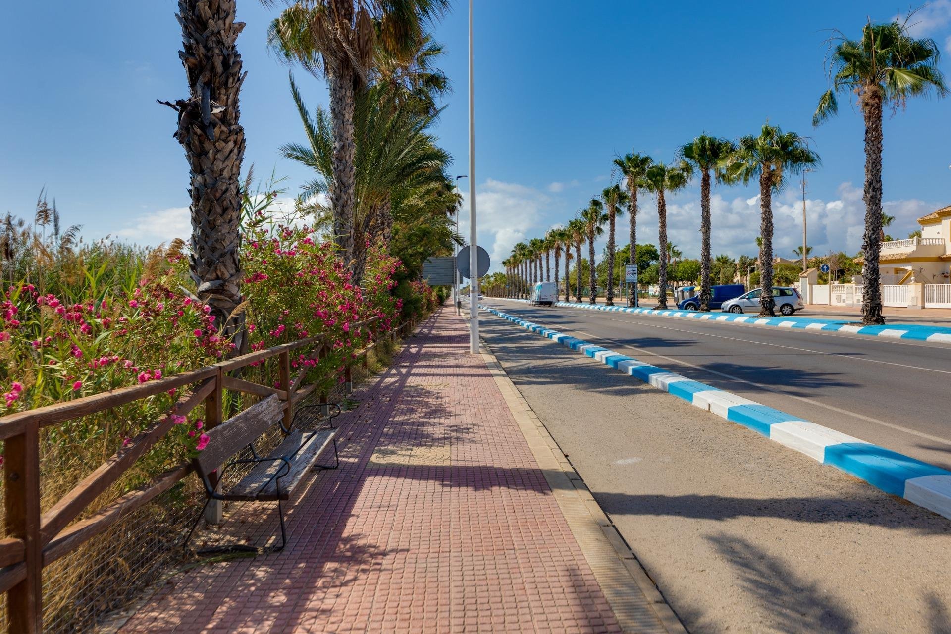 Revente - Villa -
Pilar de la Horadada - Pinar de Campoverde