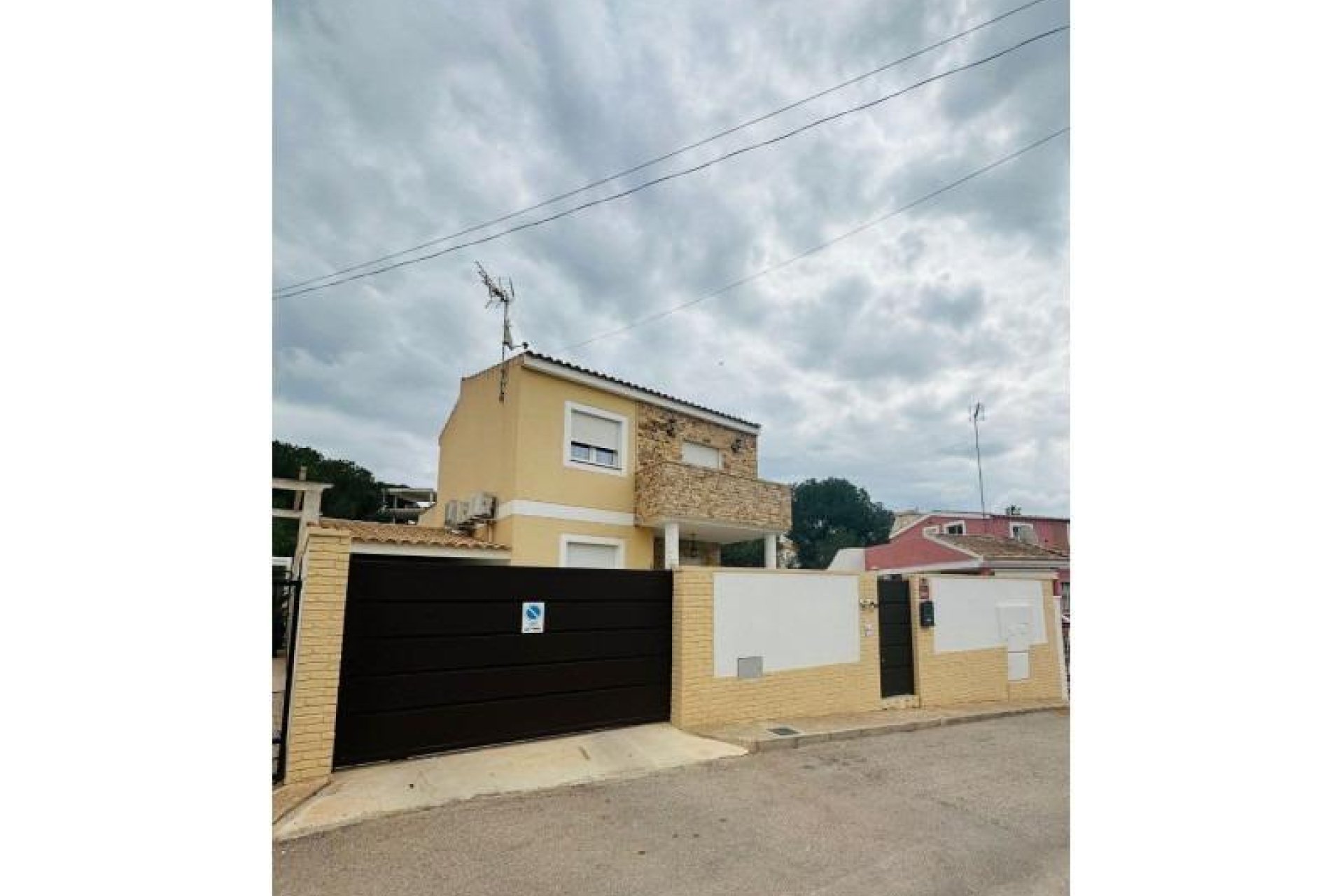 Revente - Villa -
Pilar de la Horadada - Pinar de Campoverde
