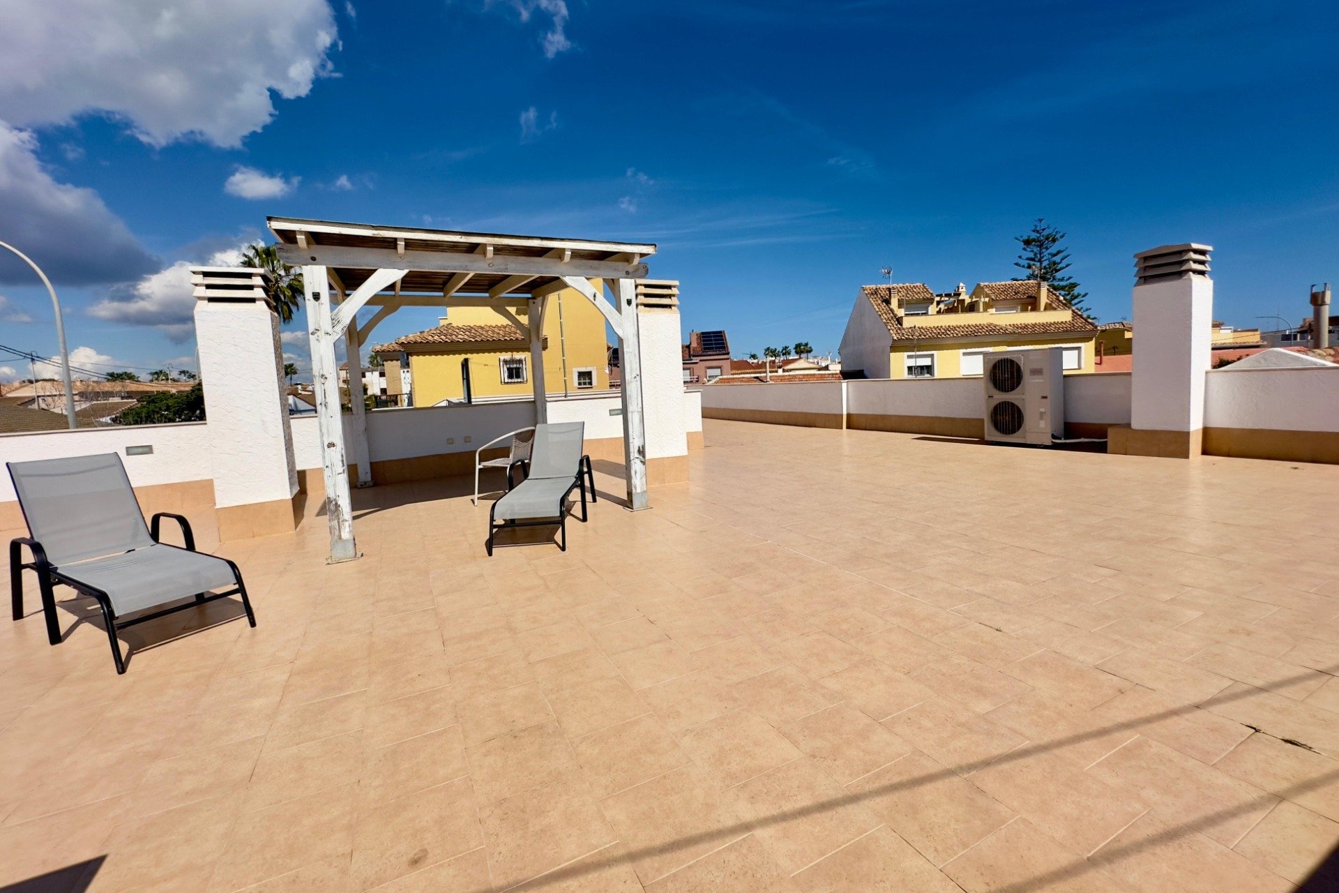 Revente - Villa -
Pilar de la Horadada - Torre de la Horadada