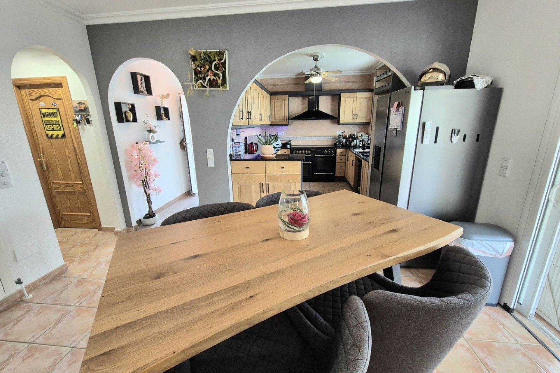 Revente - Villa -
San Miguel de Salinas - Ciudad de las comunicaciones