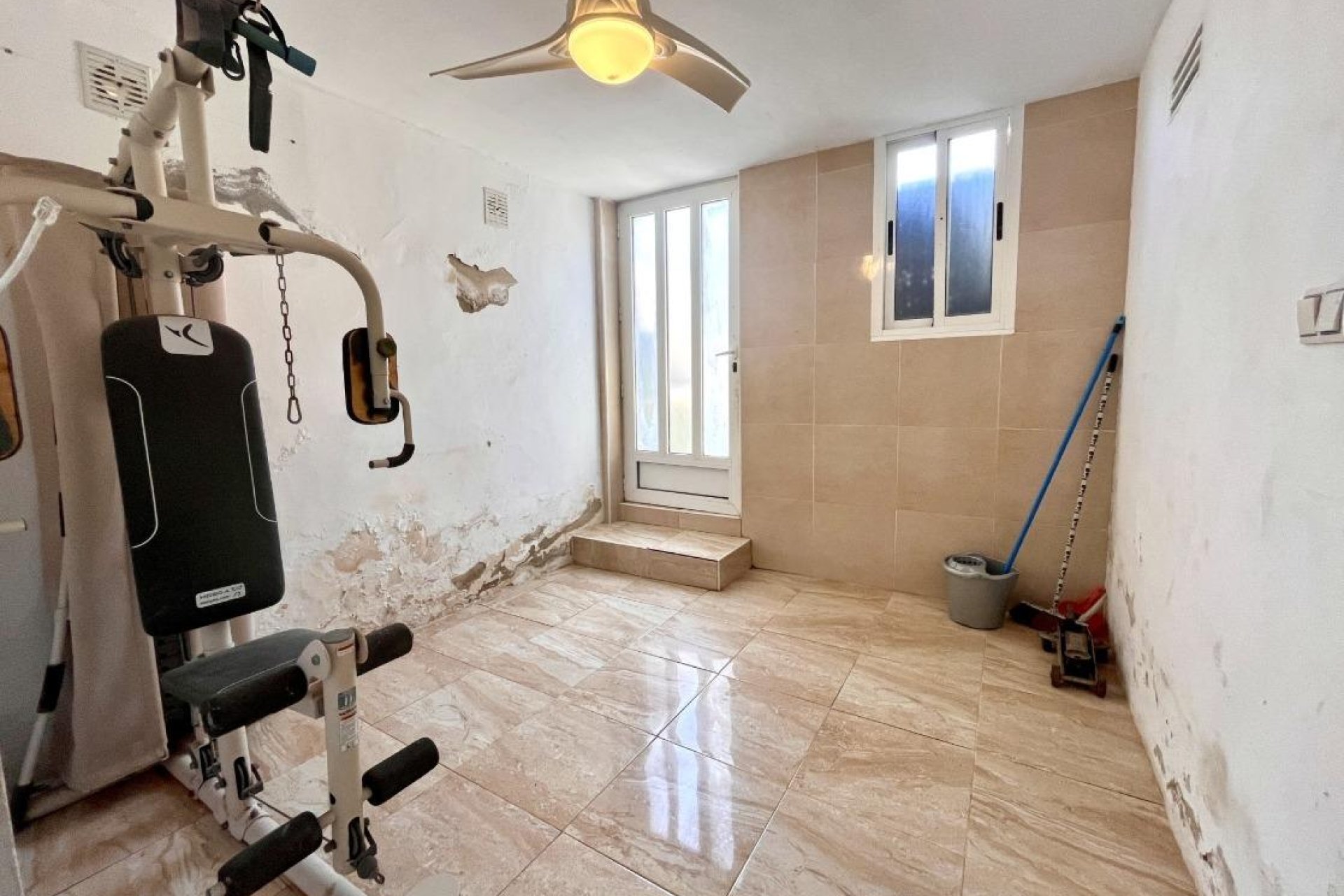 Revente - Villa -
San Miguel de Salinas - El galan