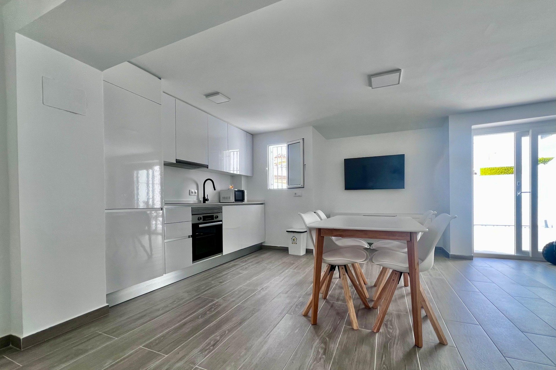 Revente - Villa -
San Miguel de Salinas - Las filipinas