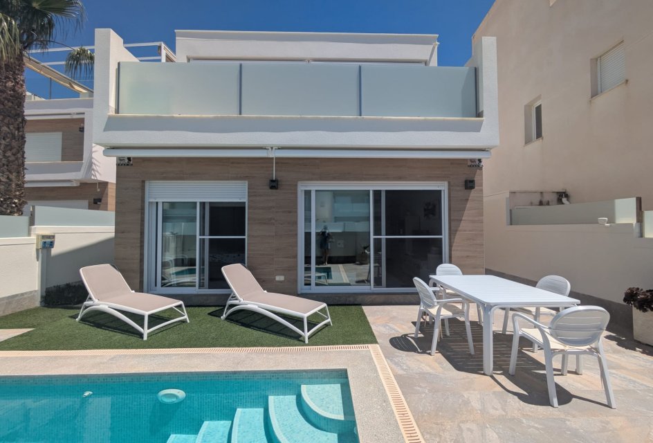 Revente - Villa -
San Pedro del Pinatar