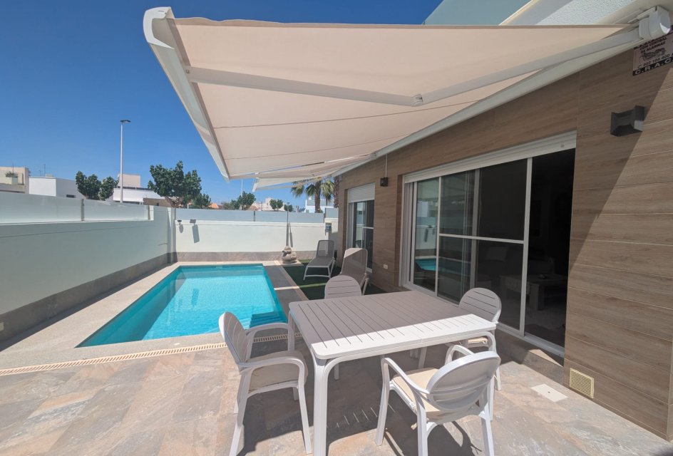 Revente - Villa -
San Pedro del Pinatar