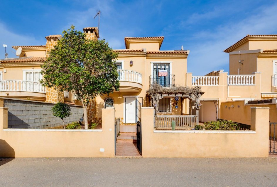 Revente - Villa -
Torrevieja - Aguas Nuevas