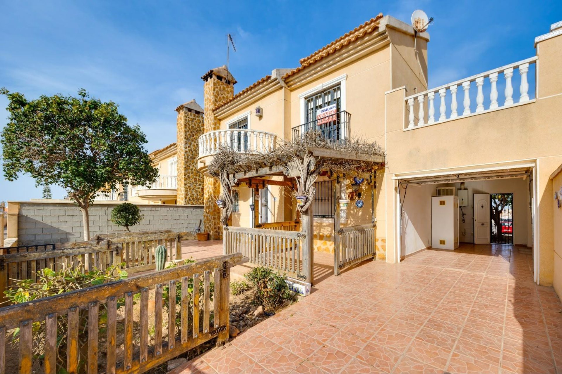 Revente - Villa -
Torrevieja - Aguas Nuevas