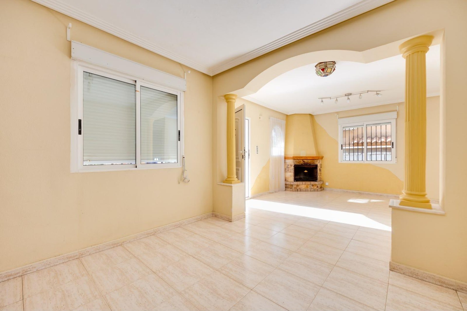Revente - Villa -
Torrevieja - Aguas Nuevas