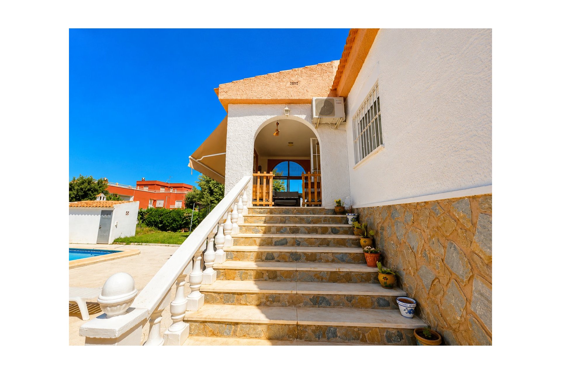Revente - Villa -
Torrevieja - La siesta