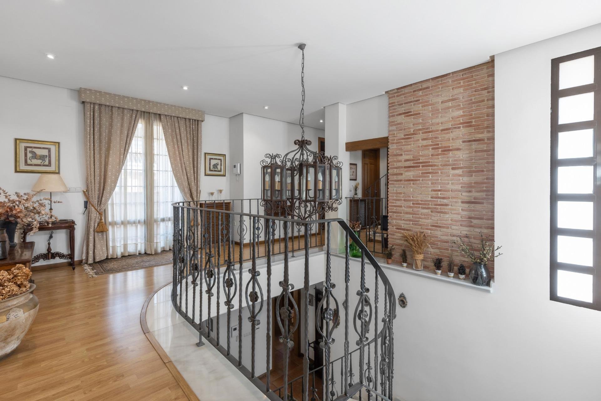 Revente - Villa -
Torrevieja - La veleta