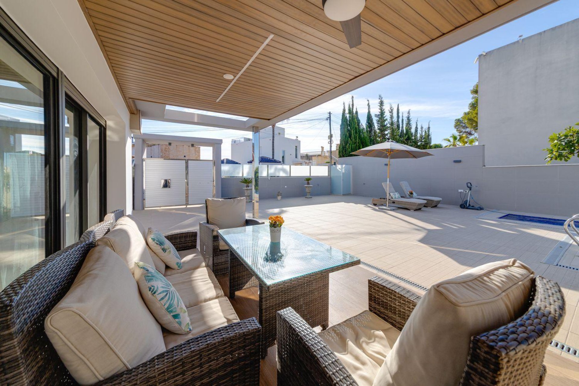 Revente - Villa -
Torrevieja - Los balcones