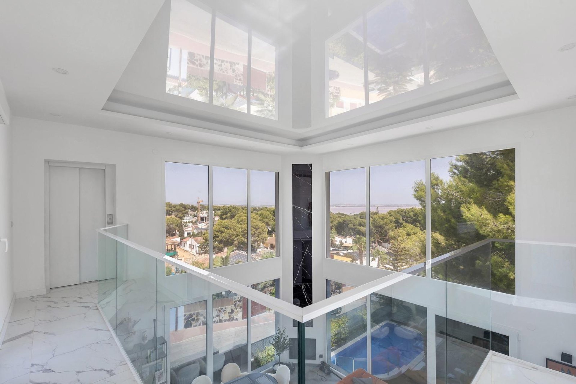 Revente - Villa -
Torrevieja - Los balcones