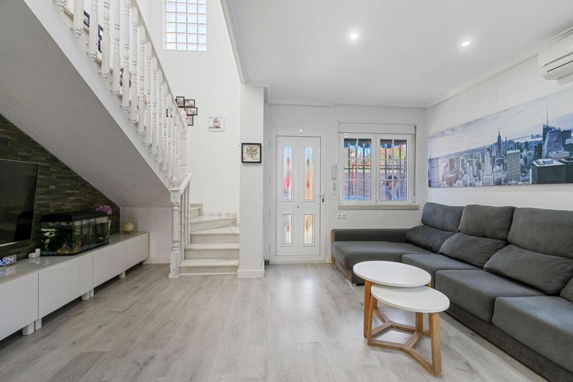 Revente - Villa -
Torrevieja - Punta prima