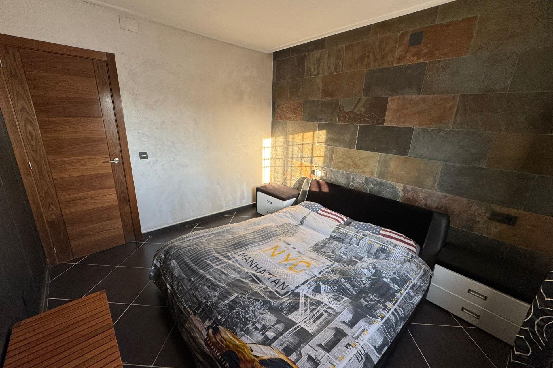 Revente - Villa -
Torrevieja - San luis