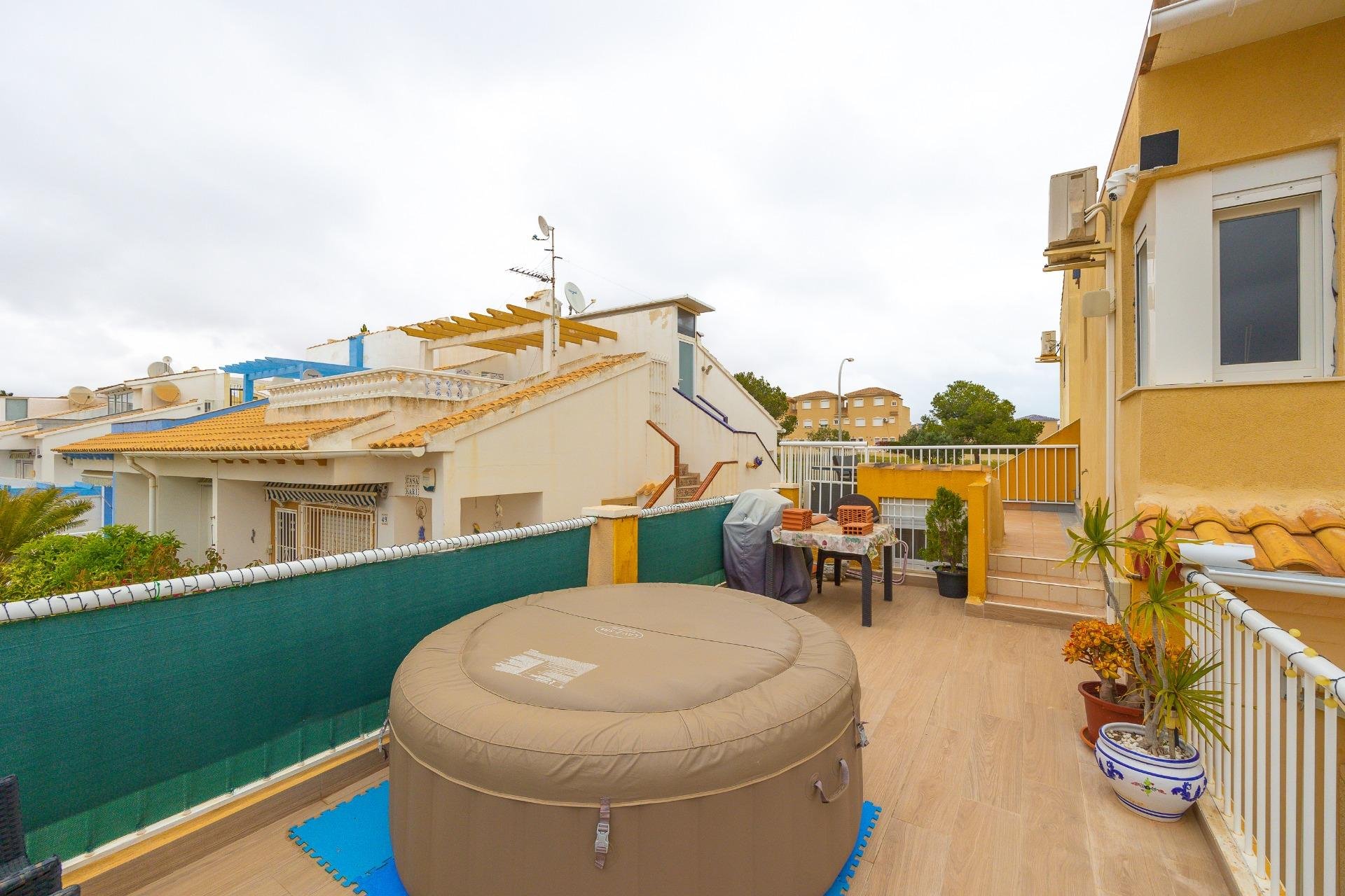 Segunda mano - Adosado -
Orihuela Costa - La Florida