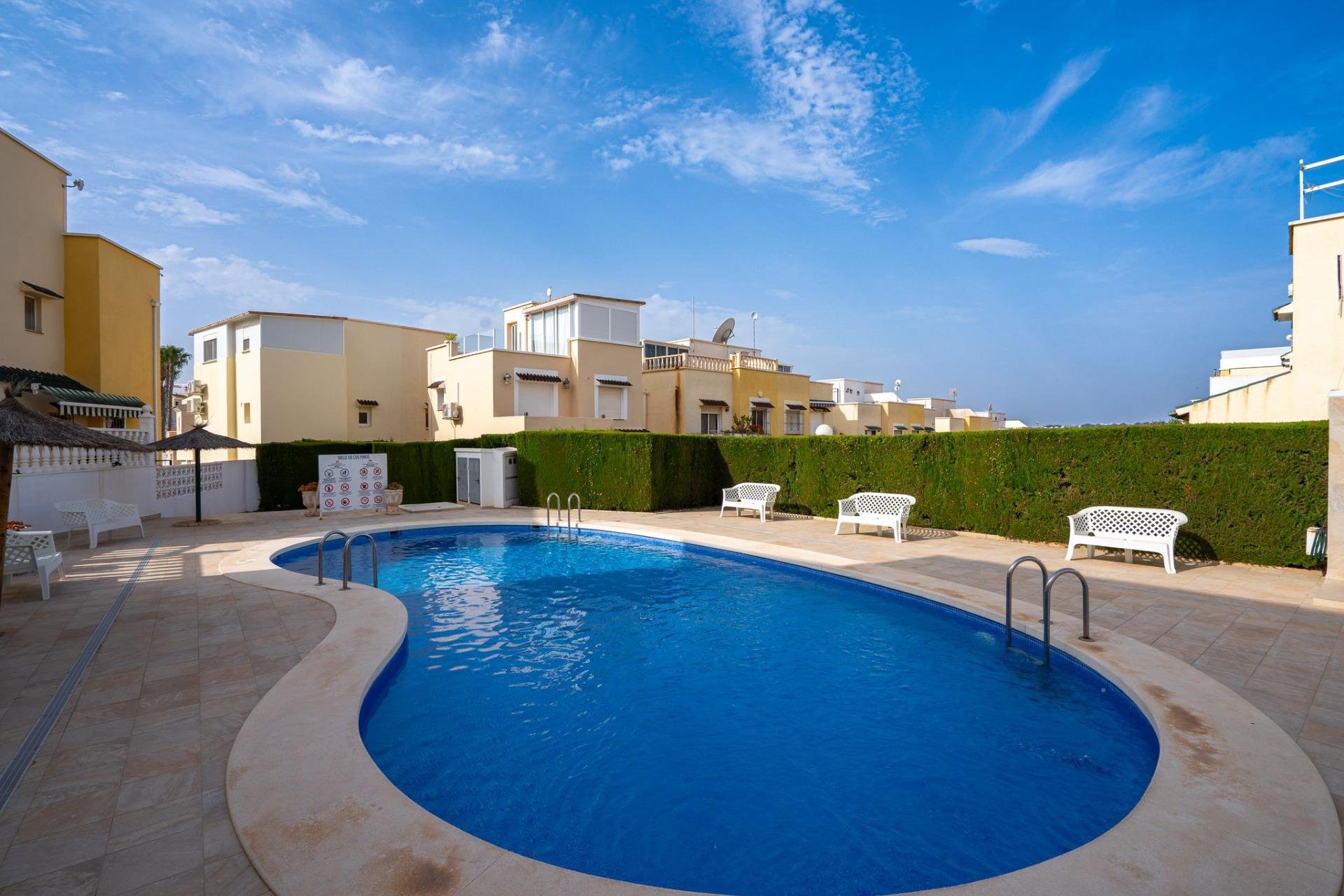 Segunda mano - Adosado -
Orihuela Costa - La Florida