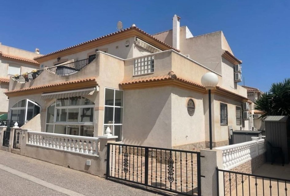 Segunda mano - Adosado -
Orihuela Costa - Playa Flamenca