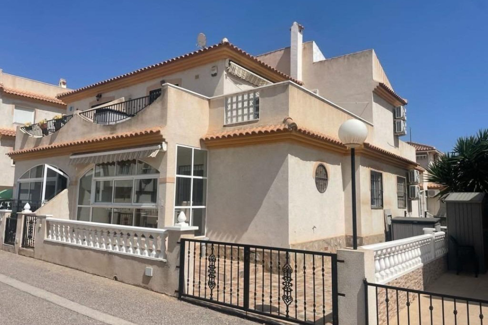Segunda mano - Adosado -
Orihuela Costa - Playa Flamenca