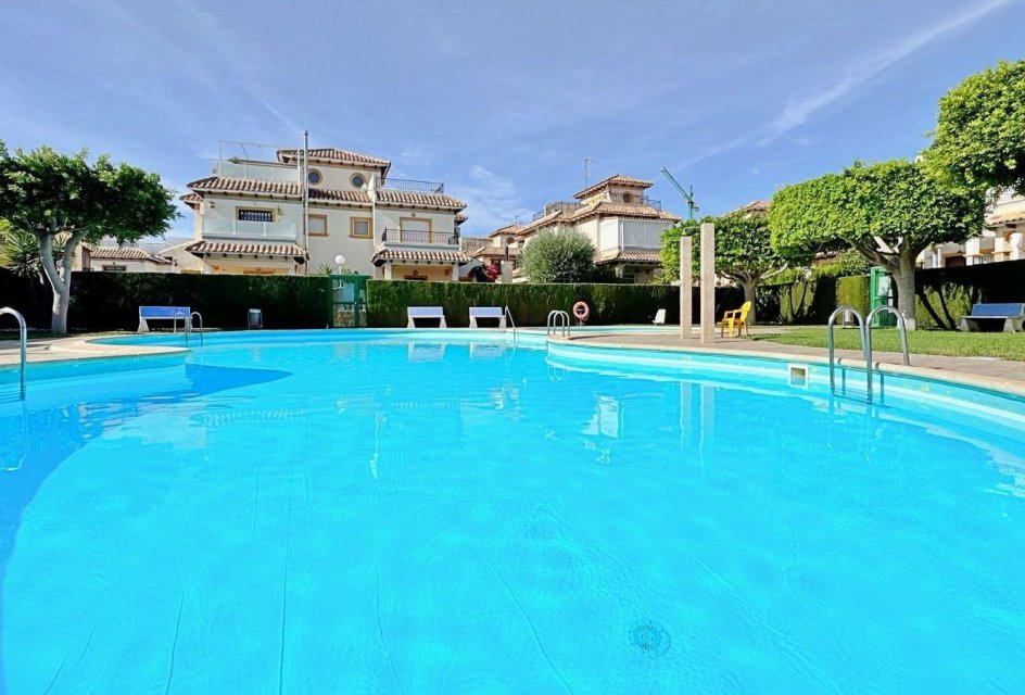 Segunda mano - Adosado -
Orihuela Costa - Rocio del Mar