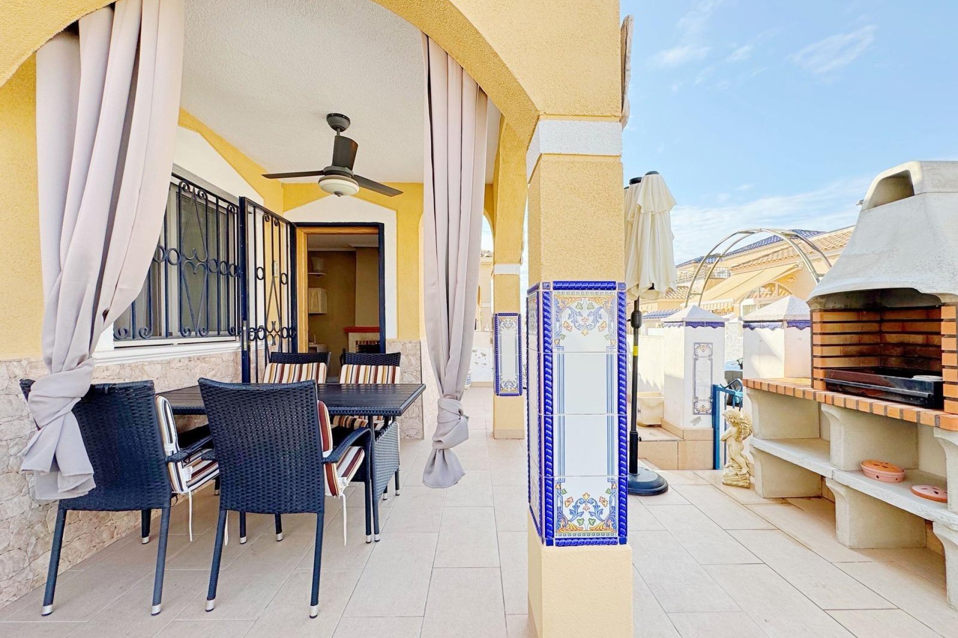 Segunda mano - Adosado -
Orihuela Costa - Urbanización Perla del Mar