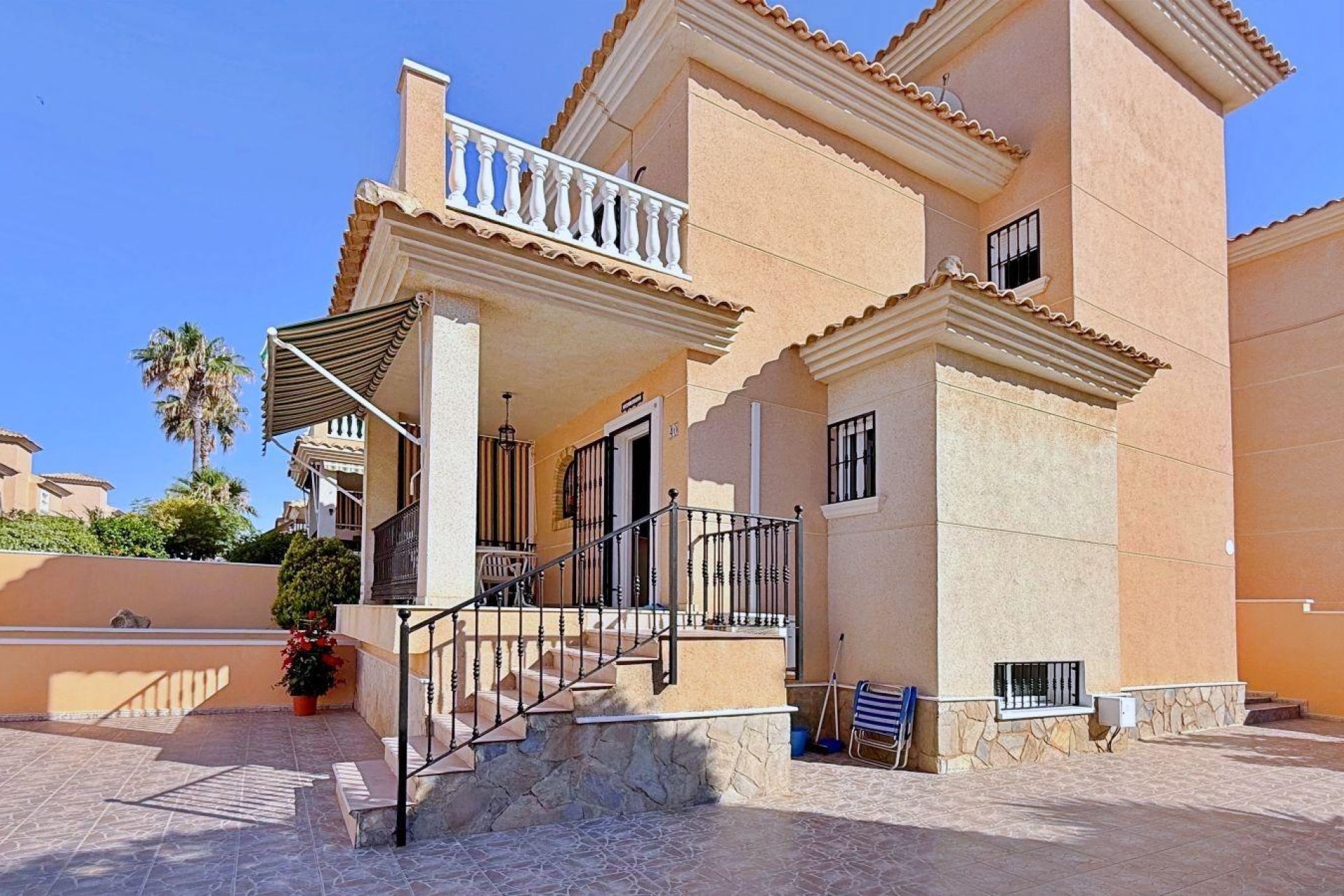 Segunda mano - Adosado -
Orihuela Costa - Urbanización Perla del Mar