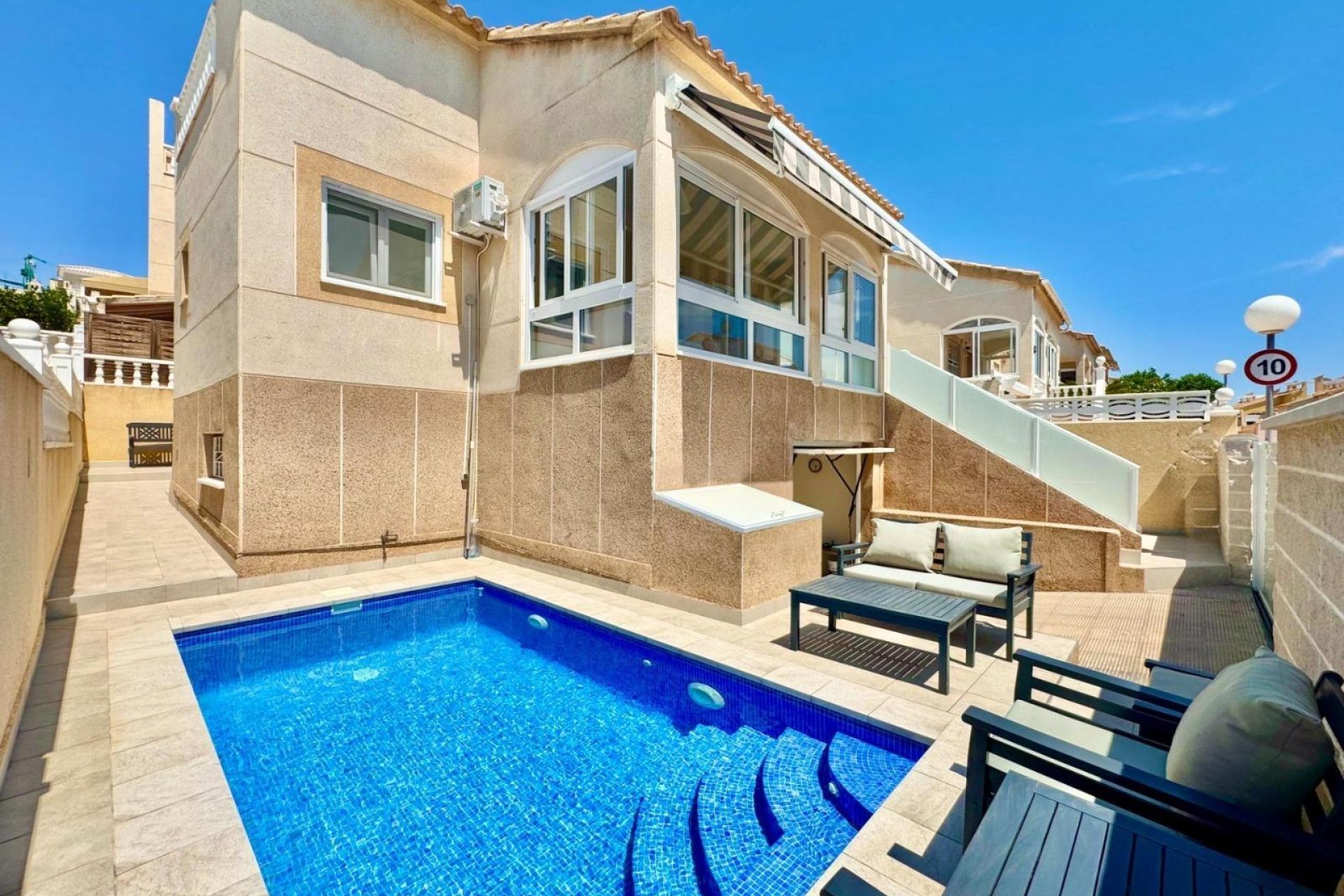 Segunda mano - Adosado -
Orihuela Costa - Urbanización Perla del Mar