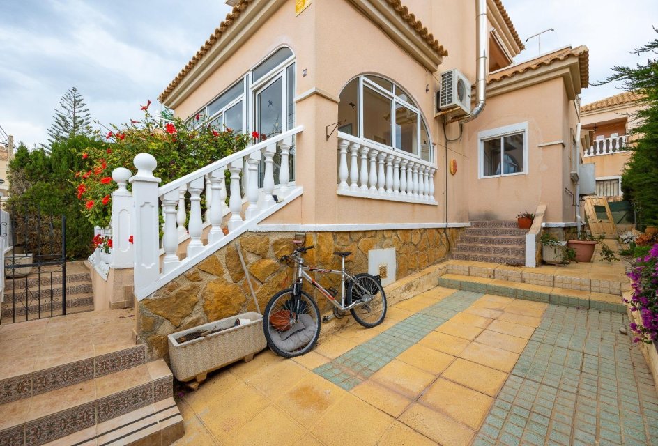 Segunda mano - Adosado -
Orihuela Costa - Villamartín-Las Filipinas