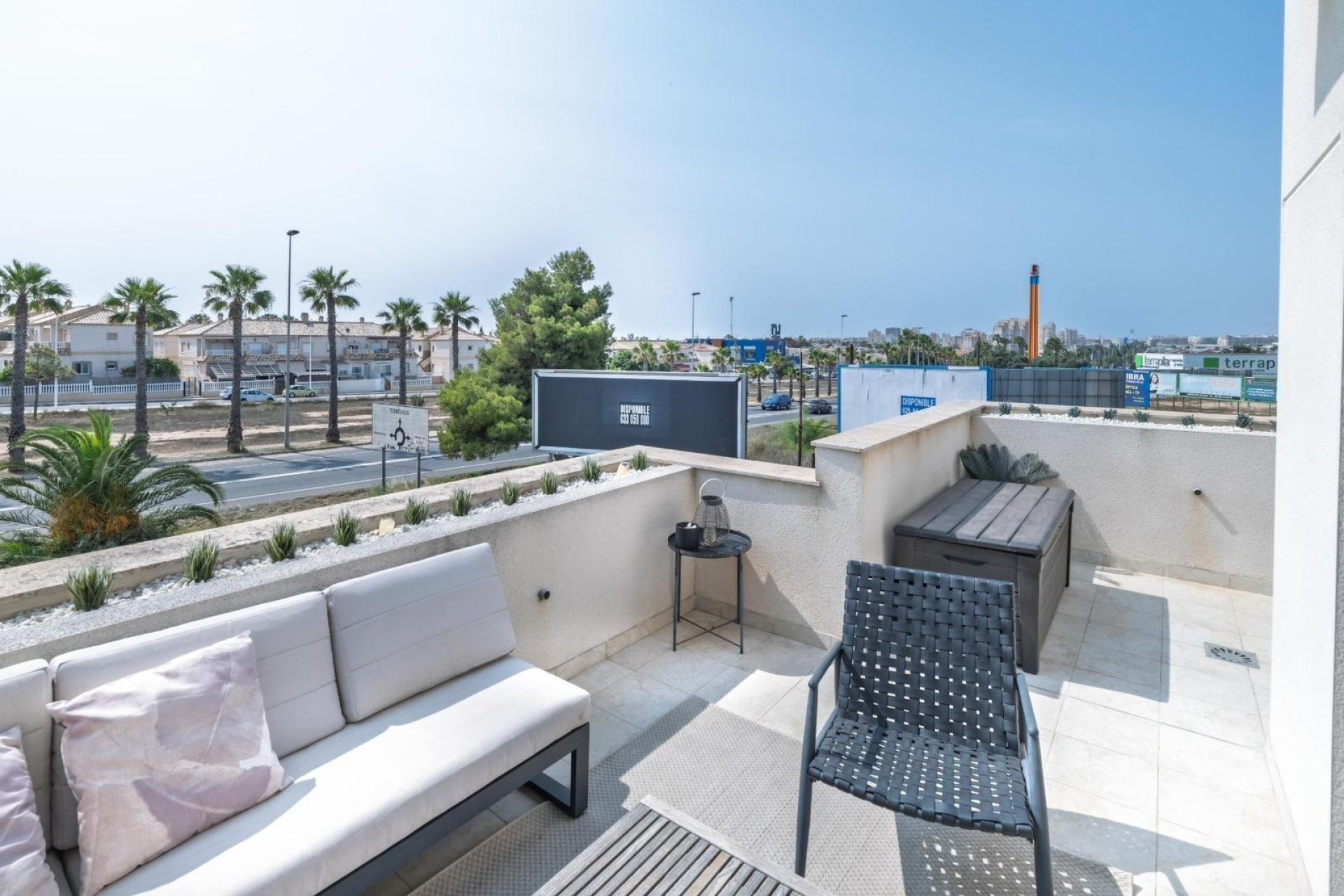 Segunda mano - Adosado -
Torrevieja - Aguas Nuevas