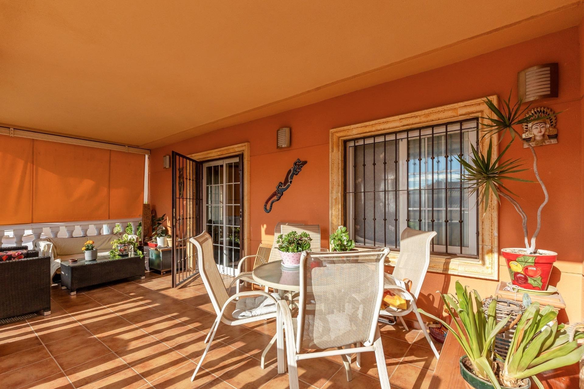 Segunda mano - Adosado -
Torrevieja - Aguas Nuevas