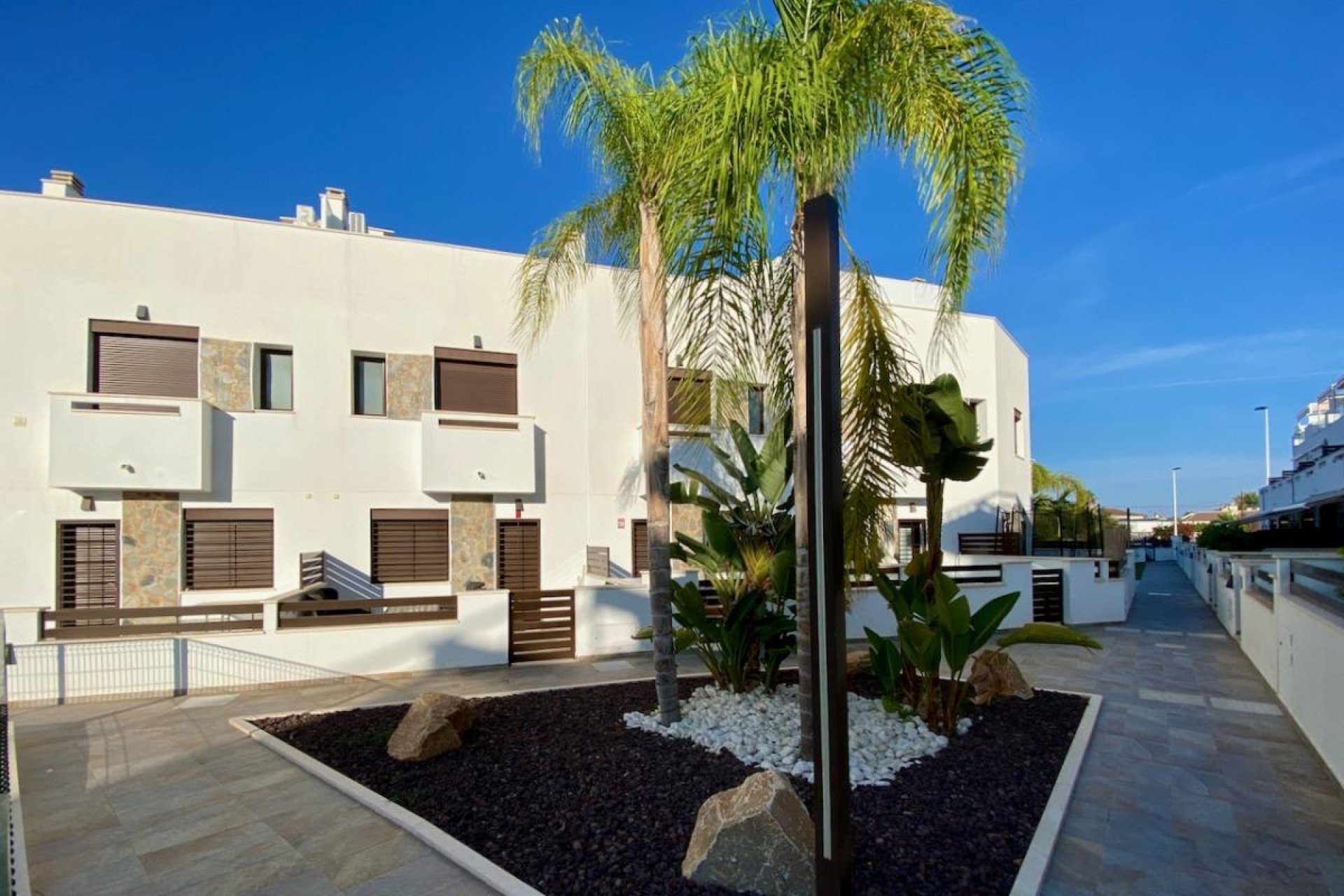 Segunda mano - Adosado -
Torrevieja - Centro