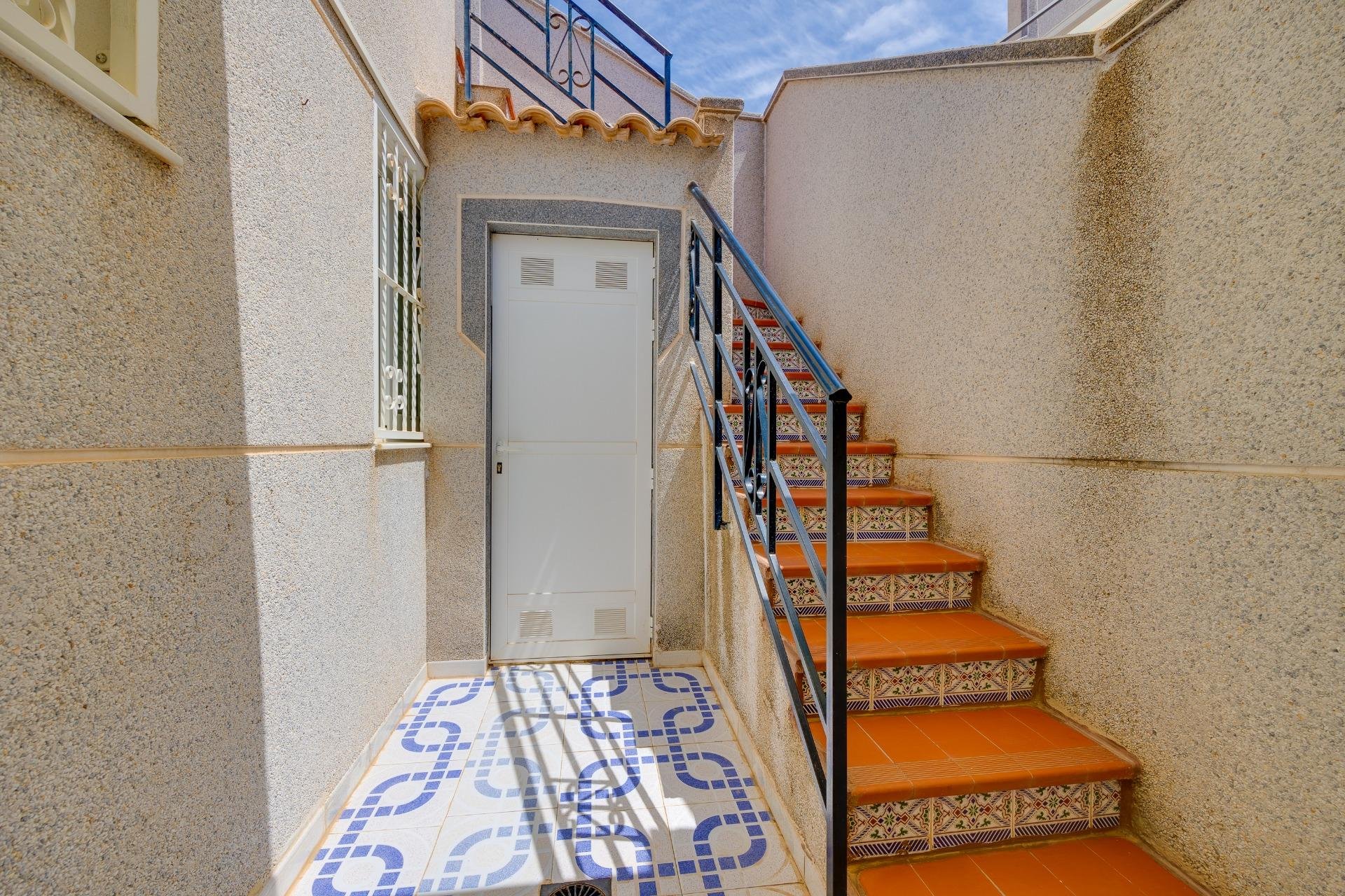 Segunda mano - Adosado -
Torrevieja - La Siesta - El Salado - Torreta