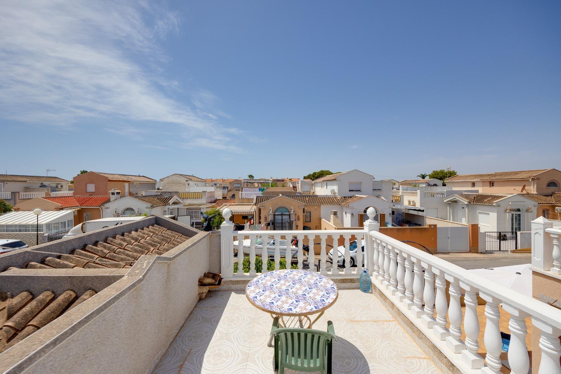 Segunda mano - Adosado -
Torrevieja - La Siesta - El Salado - Torreta