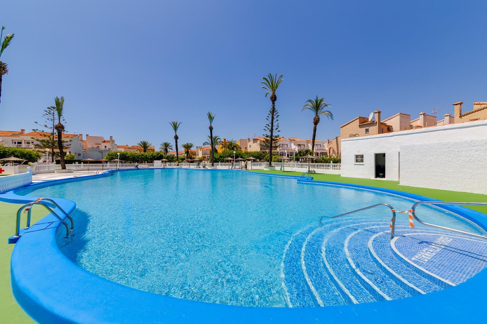 Segunda mano - Adosado -
Torrevieja - La Siesta - El Salado - Torreta