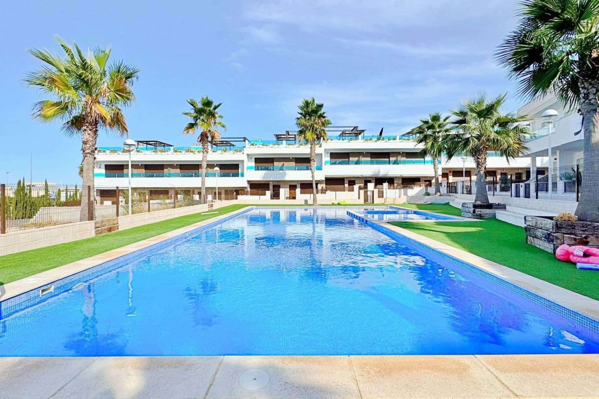 Segunda mano - Adosado -
Torrevieja - Los Balcones - Los Altos del Edén