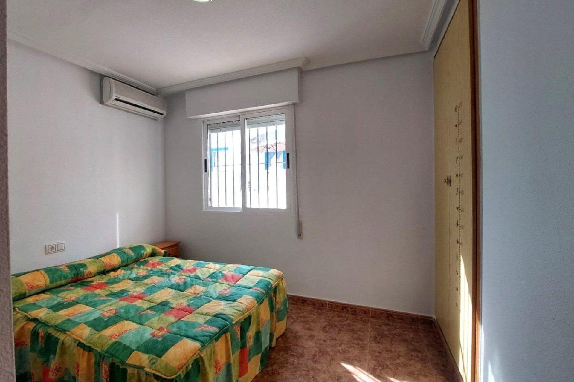 Segunda mano - Adosado -
Torrevieja - Los Balcones - Los Altos del Edén