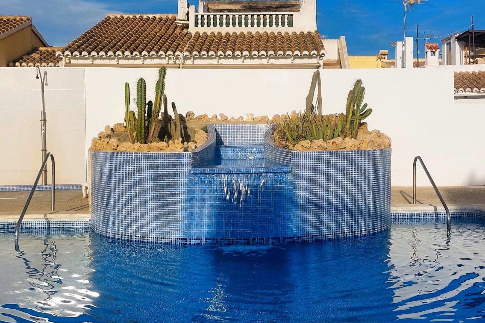 Segunda mano - Adosado -
Torrevieja - Los Balcones - Los Altos del Edén