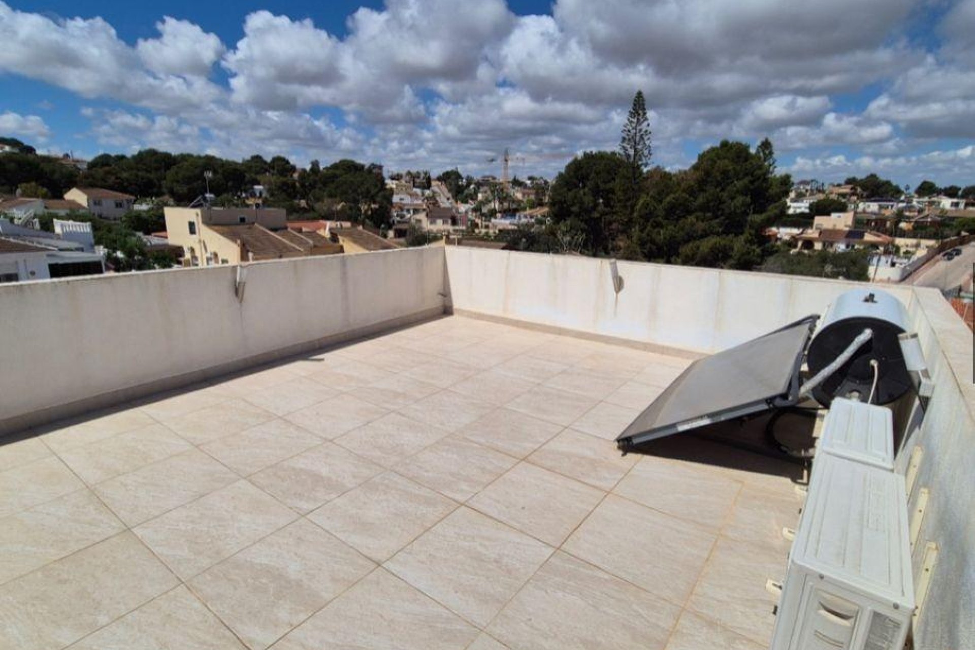 Segunda mano - Adosado -
Torrevieja - Los balcones